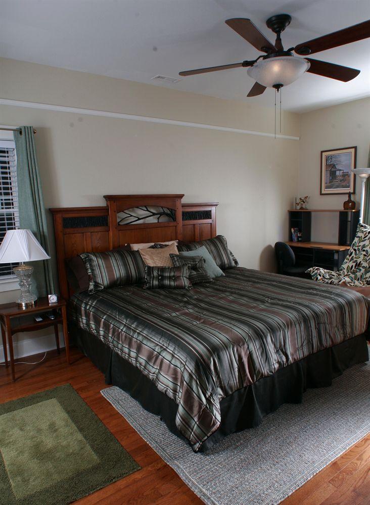 Seven Oaks Bed & Breakfast Highpoint Exterior foto