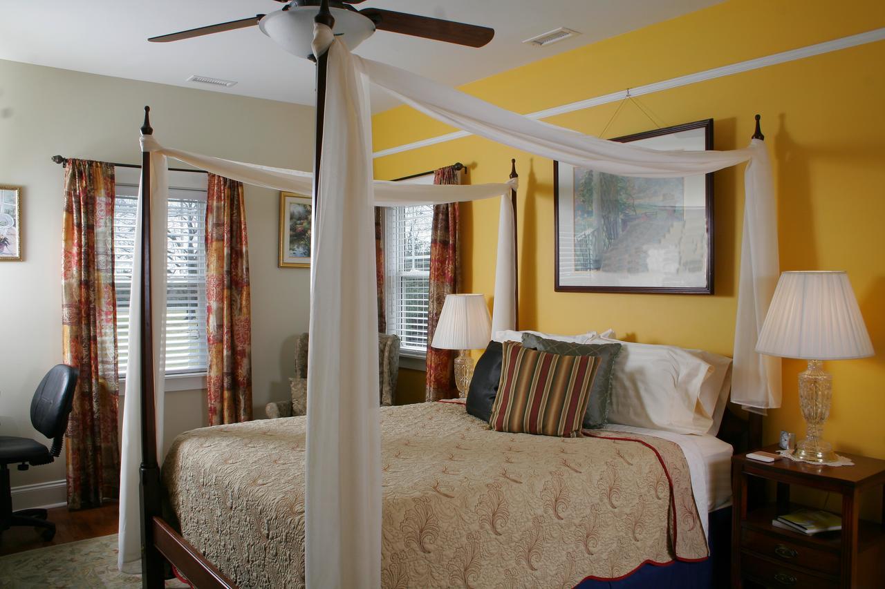 Seven Oaks Bed & Breakfast Highpoint Exterior foto